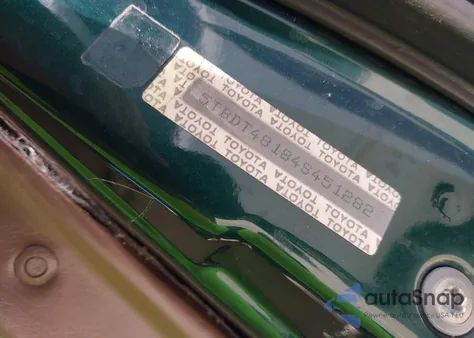 2004 Toyota Tundra Limited V8 z USA, uszkodzony, nr VIN 5TBDT48184S451282